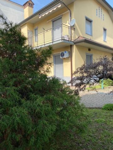 Ferienwohnung La Casa Di Amalia Rho Exterior foto